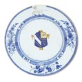 Plate with fortrscue arms